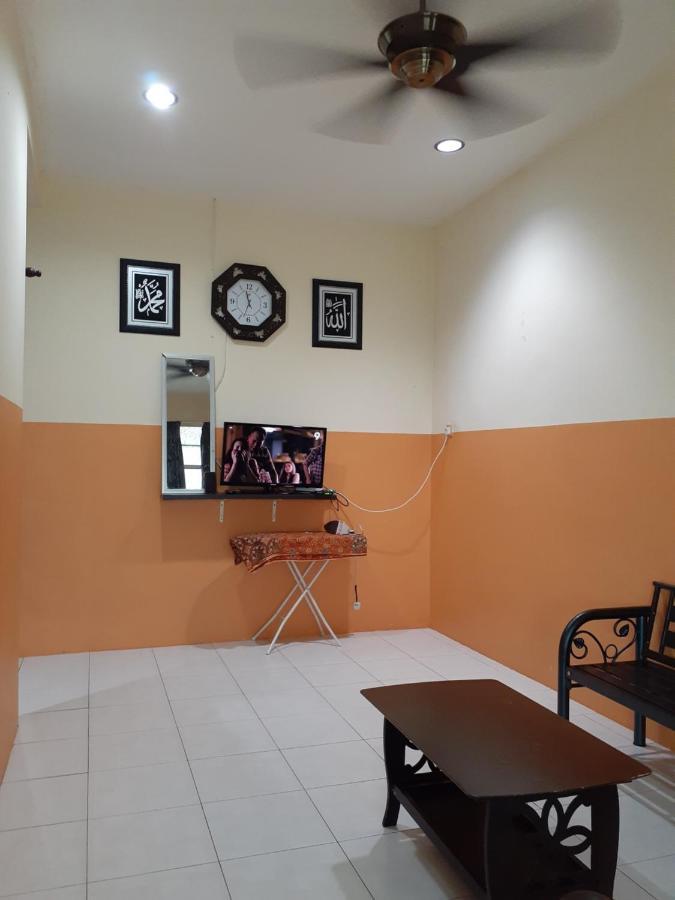Homestay Bukit Kayu Hitam With 3 Bedrooms Not Sharing Free Wifi Exterior foto